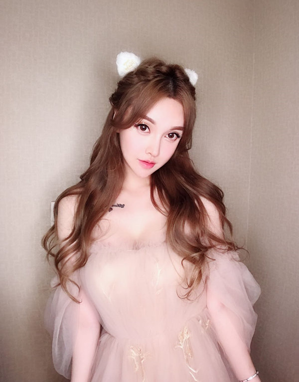 迪拜高端模特微信