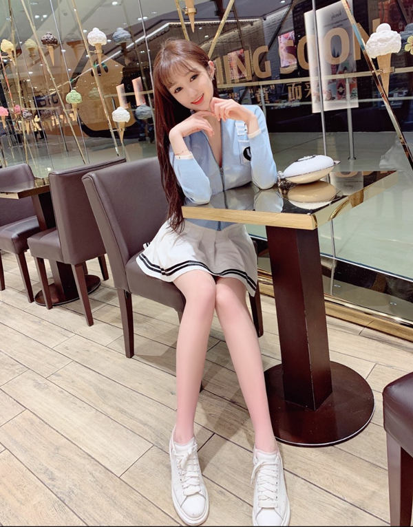 巴黎预约高端模特