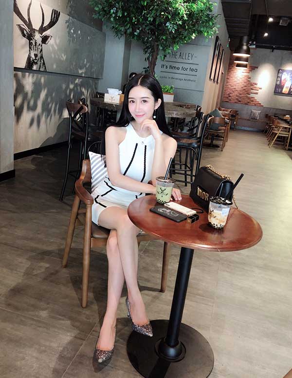 曼谷模特预约伴游