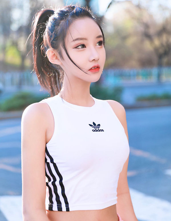 洛杉矶伴游大学生