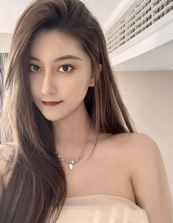 芝加哥外围留学生