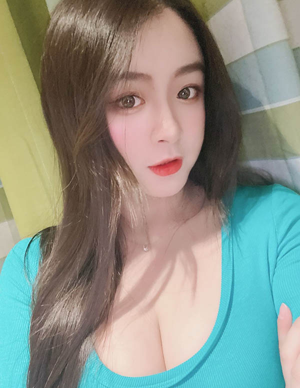 温哥华模特微信