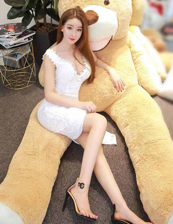 温哥华大学生伴游