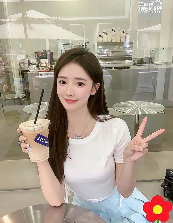 东京围经纪人微信