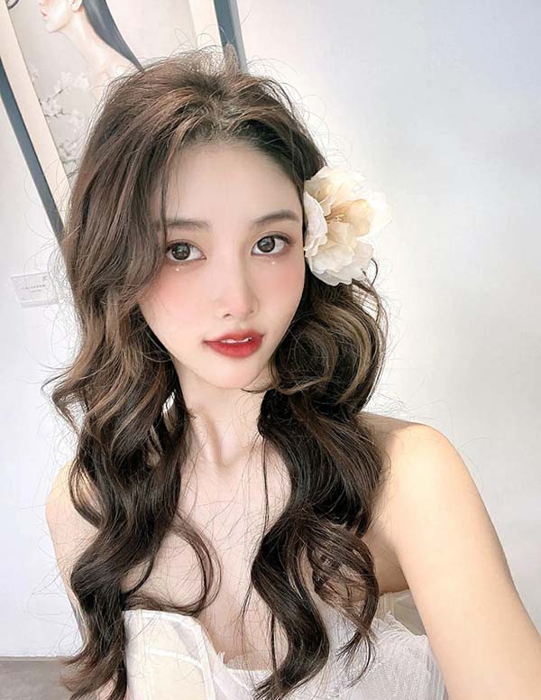 东京伴游大学生