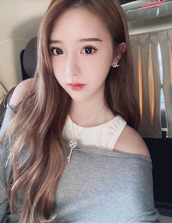 新加坡上门模特