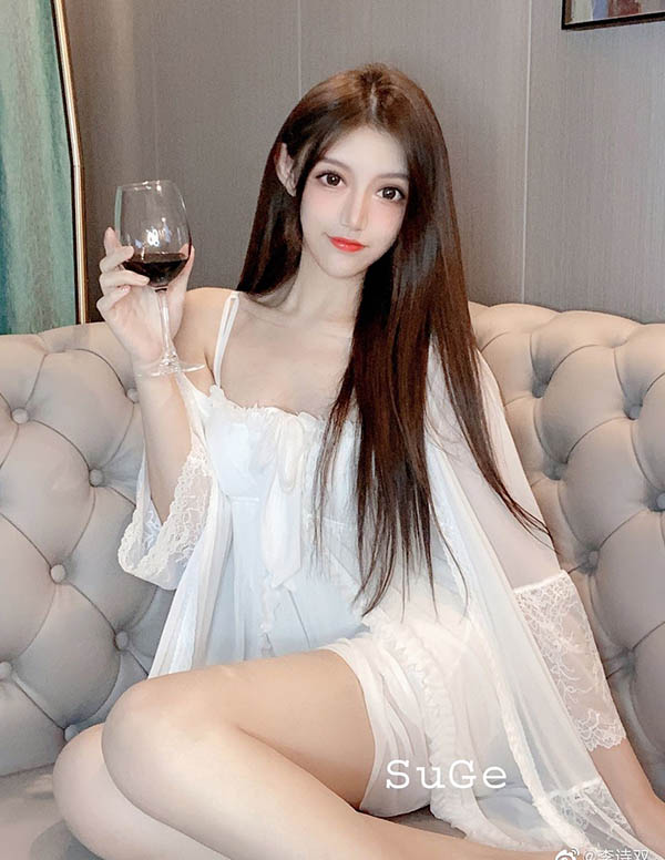 旧金山外围女大学生